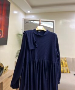 Alternative view of طقم الخريف en Laine Chaude – عباءة + معاصم